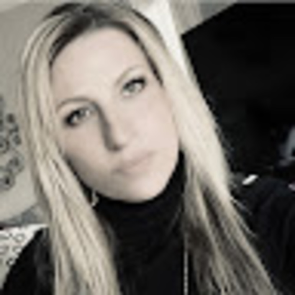 Meet your Posher, Kelli